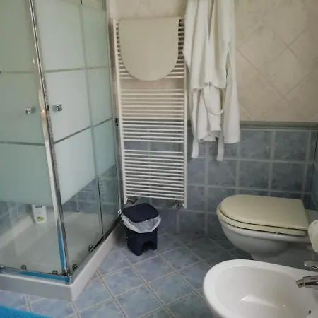 Ninedda לינה וארוחת בוקר מונופולי