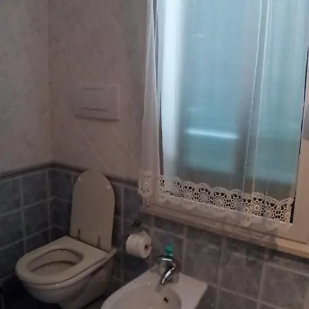 Ninedda לינה וארוחת בוקר 4*